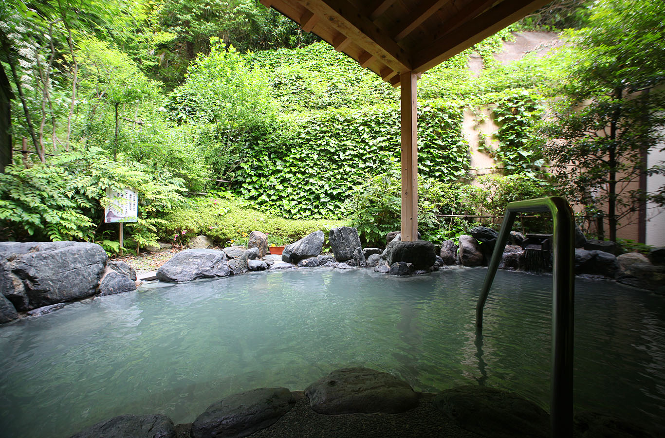 旅館こいと 露天風呂